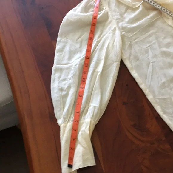 Mille Resort & Travel butter yellow semi sheer ruffle blouse M - Picture 9 of 10